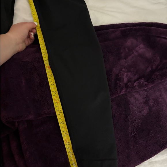 NVGTN Solid Seamless Leggings - Picture 5 of 7